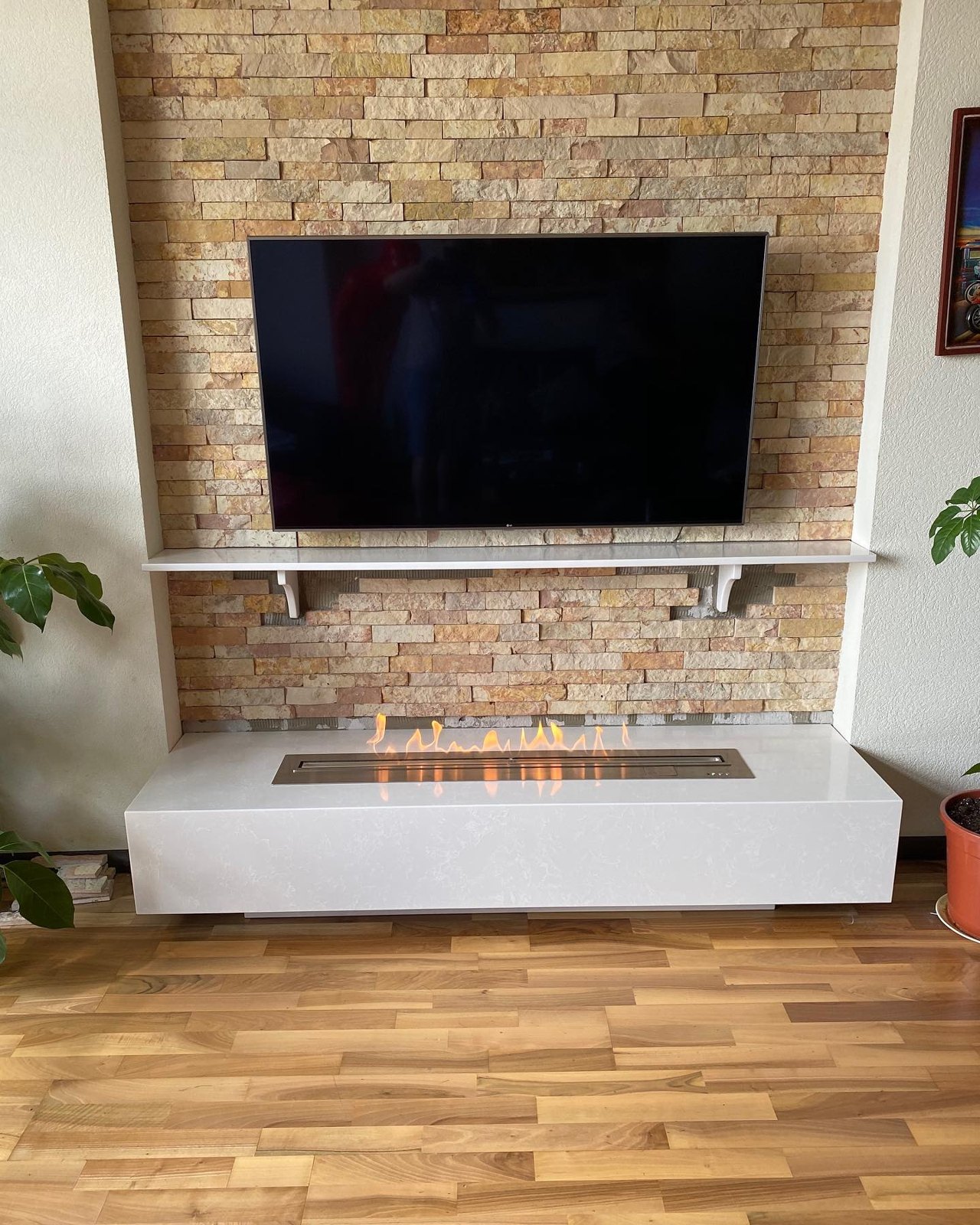 Cheminée Place Design installée dans un intérieur d'exception à La Réunion